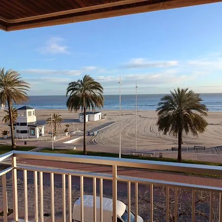 Primera Línea Playa Apartamento *